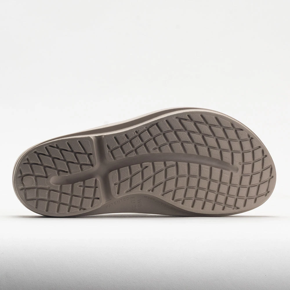 OOFOS OOmega Women's Nomad - Image 4